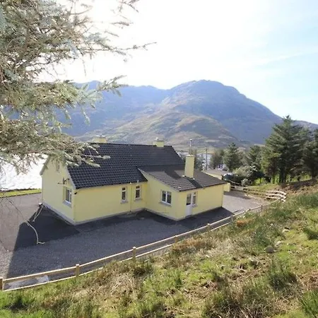 Lough Fee Renvyle * Renvyle